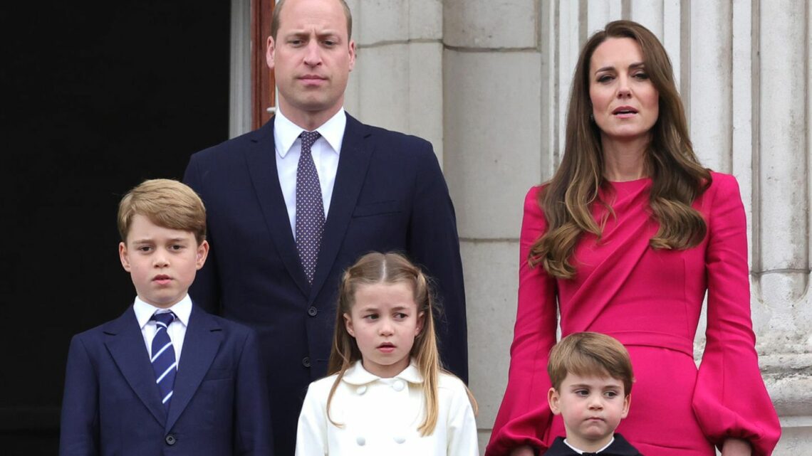 Heute vor 1 Jahr: Ihre schwerste Aufgabe! So erklärte Kate ihren Kindern den Tod der Queen