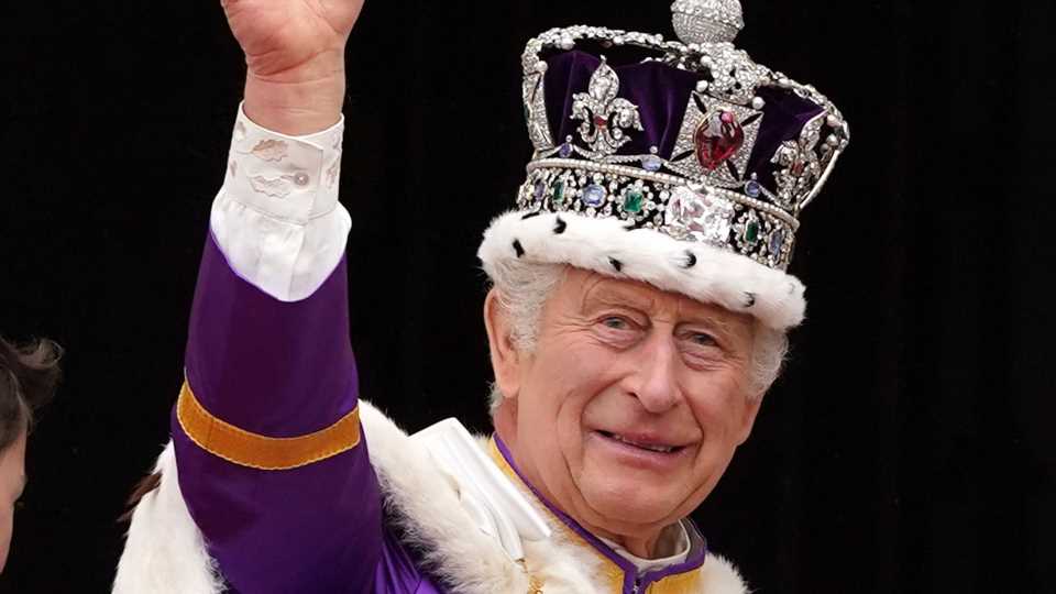 König Charles bedankt sich für sein erstes Jahr als Monarch!