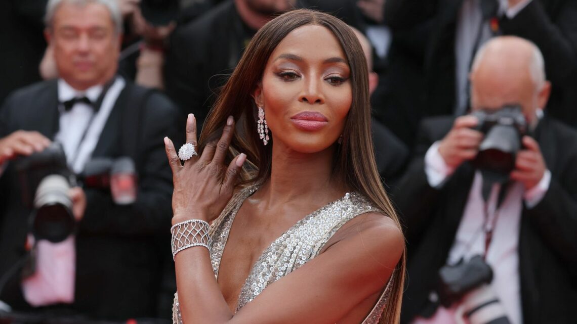 Naomi Campbell: "Ich glaube, ich bin in den Wechseljahren"