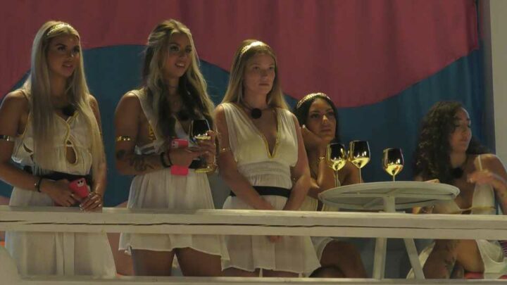 "Love Island"-Kandidatinnen ziehen über neue Granaten her