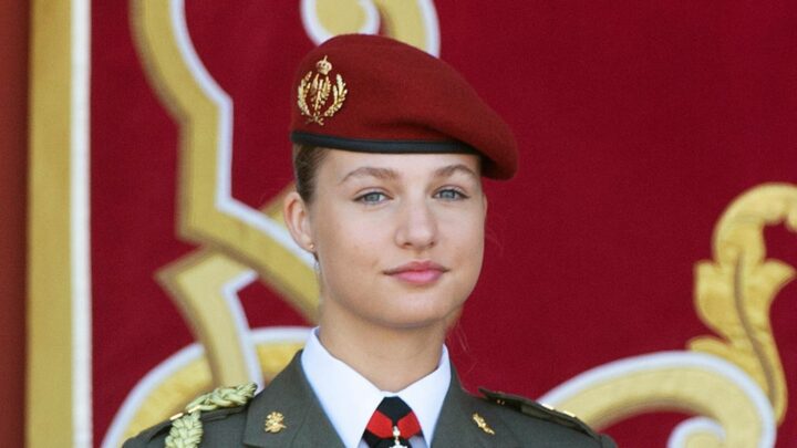 Prinzessin Leonor plötzlich selbstbewusst: Unveröffentlichte Selfies aufgetaucht! Die einst schüchterne Royal taut auf