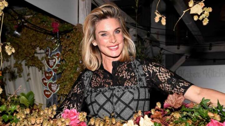 Claudelle Deckert: Mit nur 49-Jahren erstmals Oma geworden | InTouch