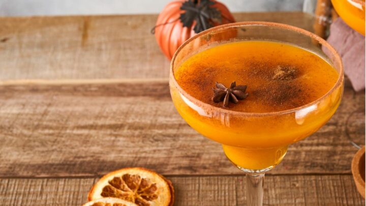 Cocktails für den Herbst: Das sind die leckersten Drinks mit Ingwer, Apfel + Co.