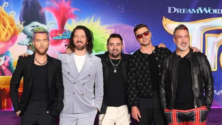 *NSYNC feiern trotz Skandal Song-Premiere