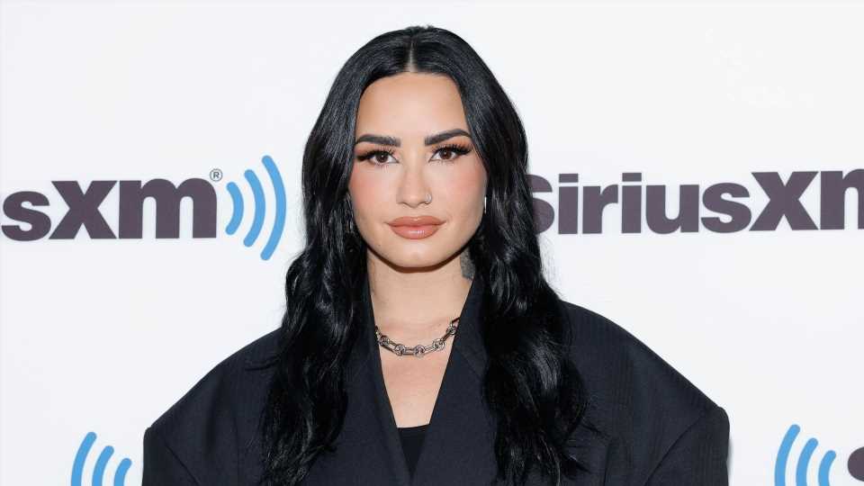 Frisch verlobt: Demi Lovato meldet sich erstmals zu den News