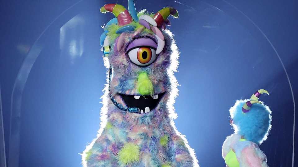 Mehrere Verdächtige: Wer ist der "Masked Singer"-Lulatsch?