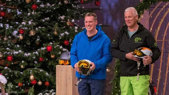 Ralf Dümmel macht den Weihnachtsmann