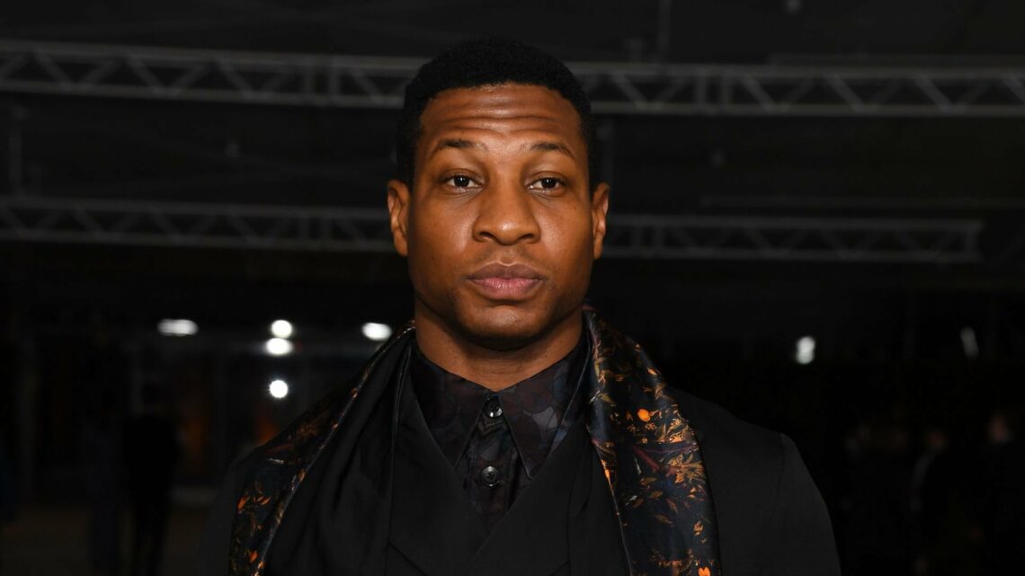 Total aufgelöst: Jonathan Majors weint beim Schlussplädoyer!