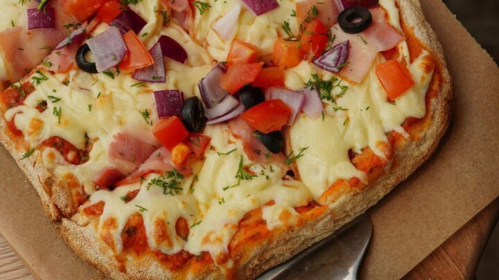 Original Pinsa Grundrezept: Zutaten, Teig und Tipps